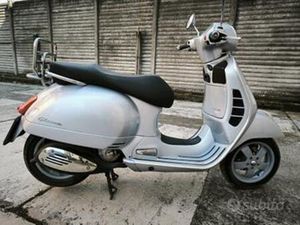 VESPA GTS 250 DEL 2005 CON 41.000 KM