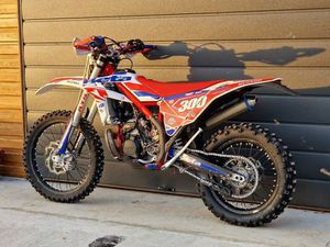 BETA X TRAINER 300, 2022 - POLECAM ! MIELEC