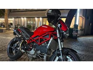VENDO DUCATI MONSTER S4R TESTASTRETTA USATA A MISANO ADRIATICO (CODICE 9825254) - MOTO.IT
