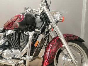 HONDA VT 1100 SABRE →