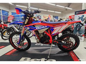 RACING REKISTERÖITY