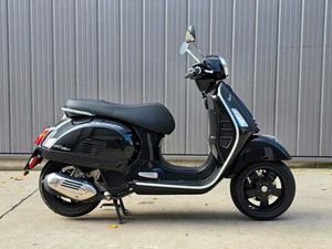 VESPA GTS 125 CCM SUPERTECH HPE FACELIFT 2020 SCHWARZ BERLIN