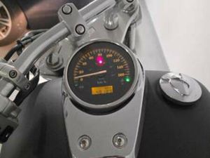 2001 HONDA SHADOW – CUSTOM & CLEAN –