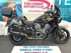HARLEY DAVIDSON PAN AMERICA 1250, 2022(22), 3,865 MILES, FSH, IMMACULATE, £7695