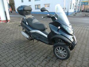 PIAGGIO MP3 250 LT MIT PKW FÜHRERSCHEIN MÖGLICH