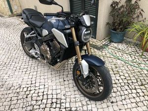 HONDA CB650R 2021 70KW ÍLHAVO (SÃO SALVADOR)