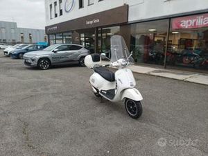 PIAGGIO VESPA 300 GTS SUPER