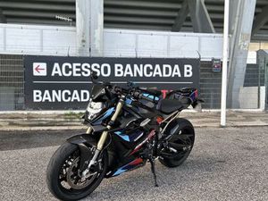 BMW S1000R - PACK M |GARANTIA 2029 AUTOGRAFADA POR TOPRAK RAZGATLIOGLU CASCAIS E ESTORIL