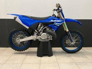 YAMAHA YZ 250 2025