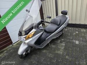SUZUKI AN 400 BURGMAN - MOTOR SCOOTER — MOTOREN | SUZUKI — MARKTPLAATS