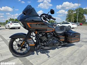 HARLEY-DAVIDSON TOURING ROAD GLIDE