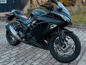 KAWASAKI NINJA 300 (MIT ABS, TIEFERGELEGT, LIEFERBAR)