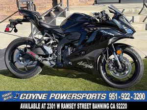 2025 KAWASAKI NINJA® ZX™-4R ABS