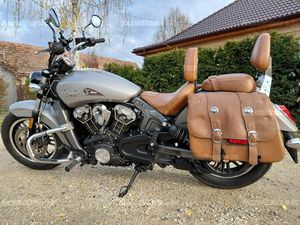 DR.JEKILL & MR.HYDE KIPUFOGÓVAL