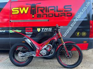 2025 GASGAS TXT GP 250 CC TRIALS BIKE - TOP SPEC TECH KASHIMA 2-STROKE CLUBMAN