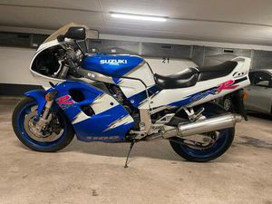 SUZUKI GSXR 1100W