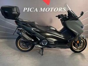 YAMAHA T-MAX 560 TECH MAX ABS