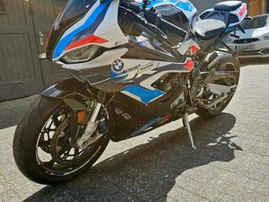 BMW 1000RR M COMPETITION