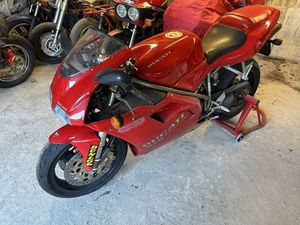 DUCATI 916