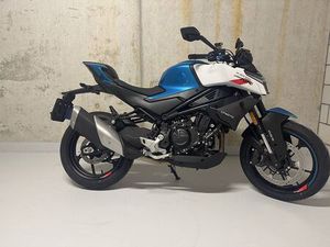 CF MOTO 450NK 34,5KW