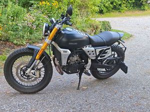 MOTORRAD FANTIC CABALLERO 500 FLAT TRACK ZU VERKAUFEN