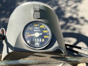 PIAGGIO SI ROUGE VINTAGE - CYCLOMOTEUR CLASSIQUE POUR L'ÉTÉ!