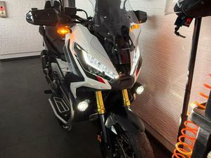 HONDA X-ADV 750 SPECIAL EDITION VOLLAUSTATTUNG UND SERVICE