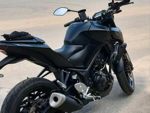 YAMAHA MT 03 SCHWARZ