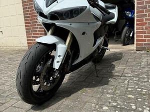 YAMAHA R6 RJ09