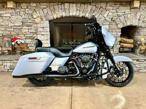 2019 FLHXS - STREET GLIDE SPECIAL