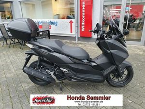 HONDA FORZA 125 NSS125 ABS 1. HAND IN TOP ZUSTAND!