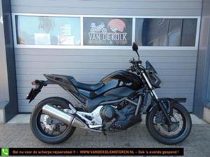 HONDA NC 700 S DCT C-ABS (BJ 2015) ZEER NETTE MOTOR - BLACK. — MOTOREN | HONDA — MARKTPLAATS