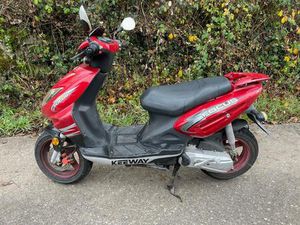 KEEWAY FOCUS 45 KM/H ROLLER MIT ERST 3080KM