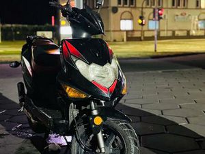 KEEWAY RY6 | ROLLER/MOFA | SUPER ZUSTAND |