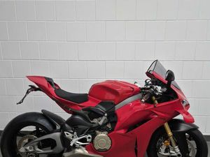 DUCATI PANIGALE V4 S KURZES HECK