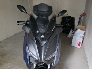 YAMAHA X-MAX YP400 →