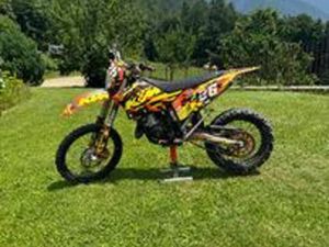 KTM 125