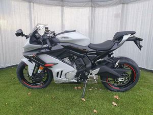 CFMOTO CF 675 SR-R