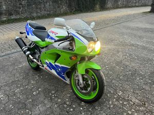 KAWASAKI ZXR 750 L