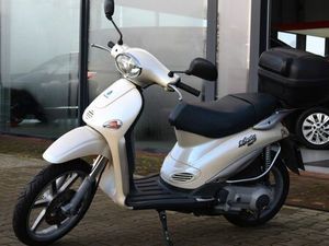 PIAGGIO 125 LIBERTY KOFFER