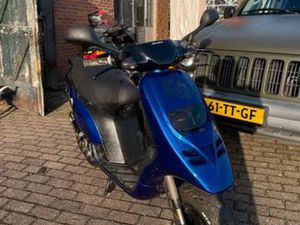GILERA TYPHOON DD OP BROM PLAAT — SCOOTERS | PIAGGIO — MARKTPLAATS