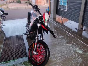 APRILIA SX125