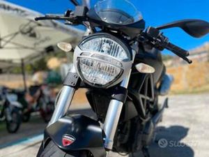 DUCATI MONSTER 696 - 2008 POCO PIÙ DI 25000KM