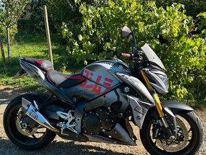 GSX-S 1000A SUZUKI AVEC KIT DÉCO YOSHIMURA 9550 KM 2016