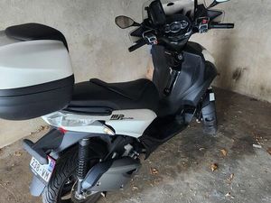 PIAGGIO YOURBAN 300