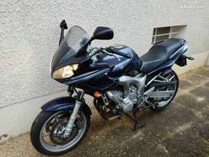 600 YAMAHA 2004