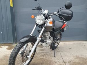 MOTO HONDA CLR 125 CITYFLY