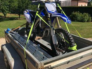 MOTO YAMAHA 450 YZF