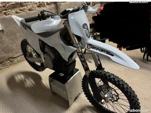 STARK VARG ENDURO EX – 10H / 300 KM – GARANTIE 11/2027