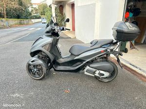 SCOOTER MP3 YOURBAN EI 300